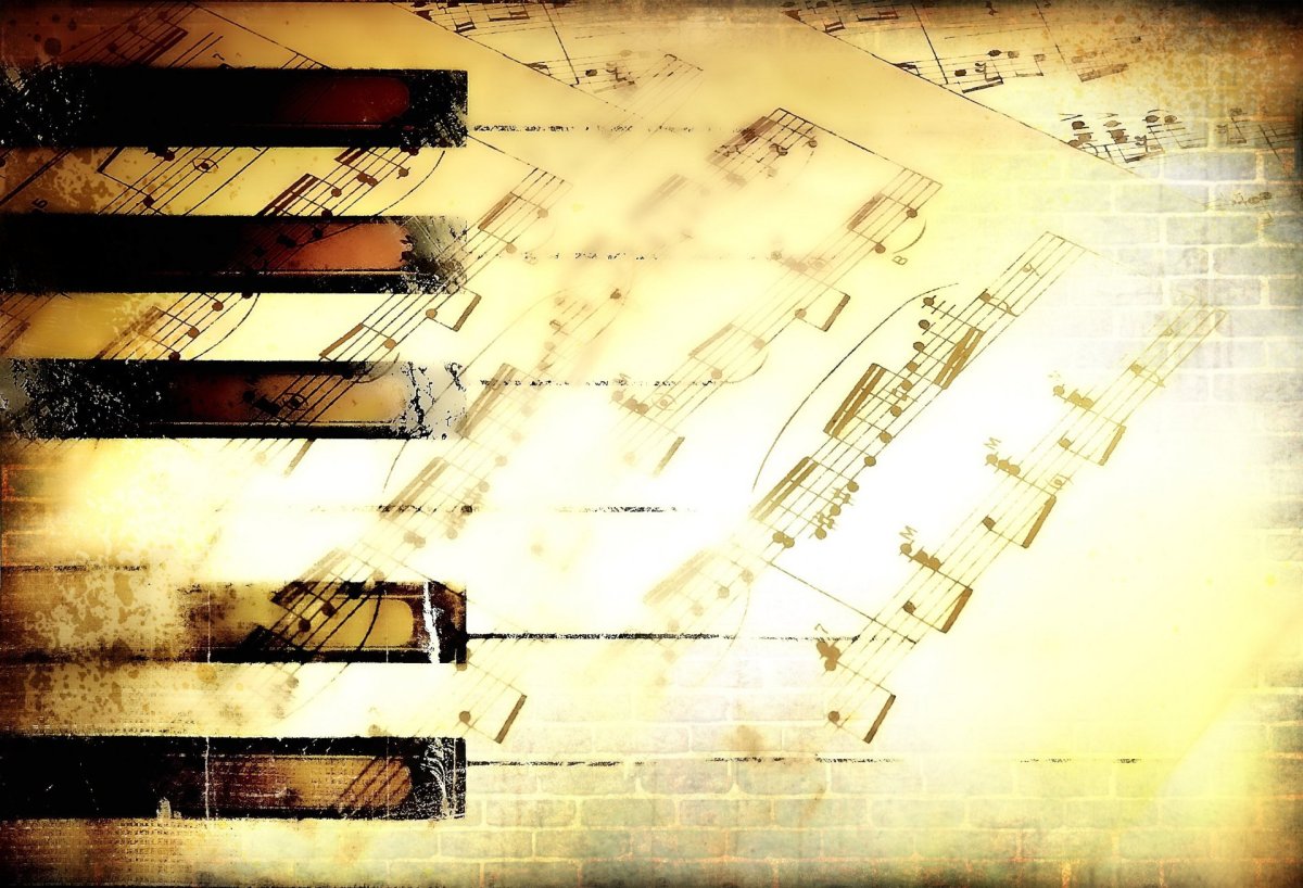 Нотная бумага с нотами