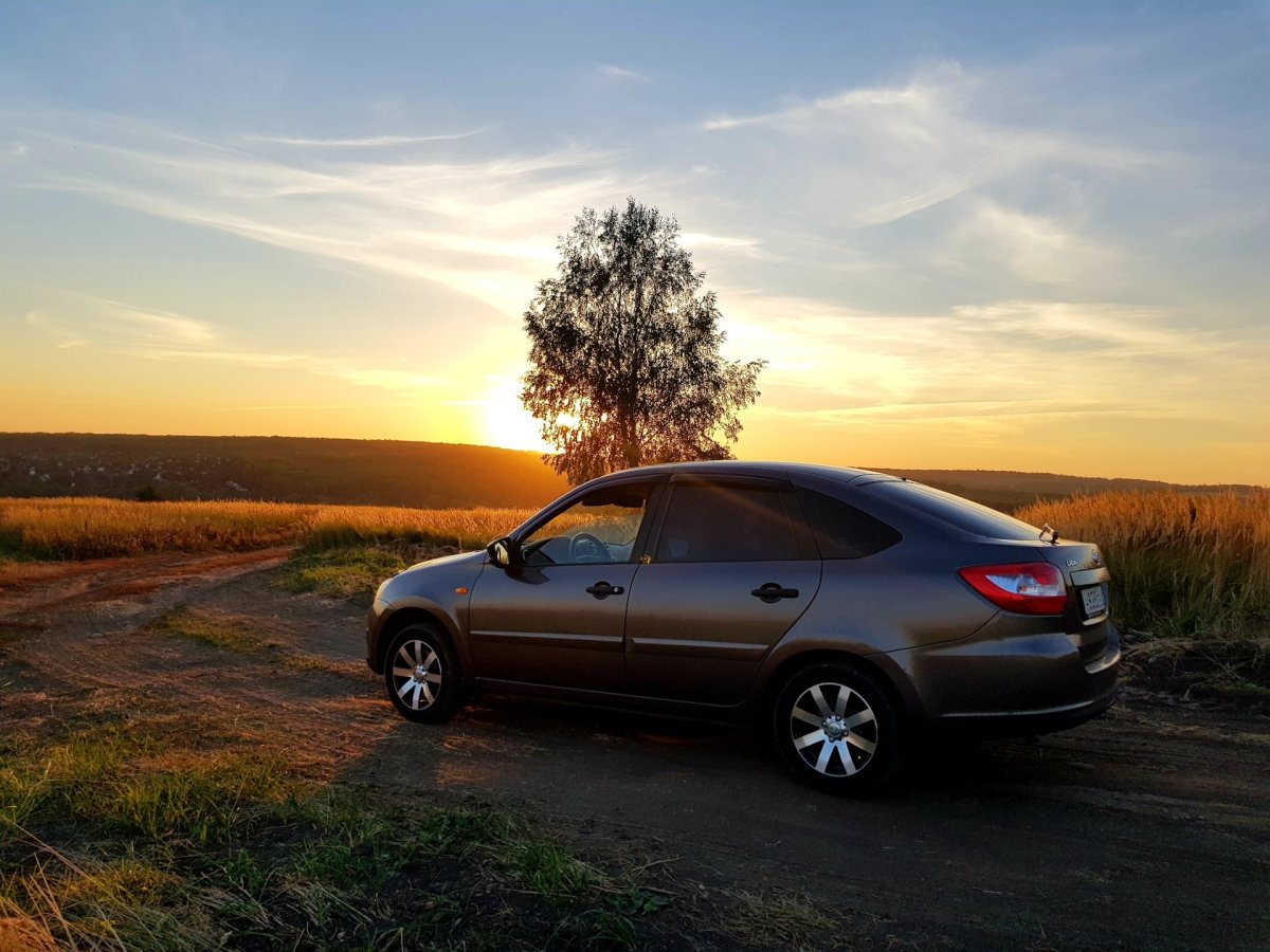 Лада Гранта лифтбек 2017г