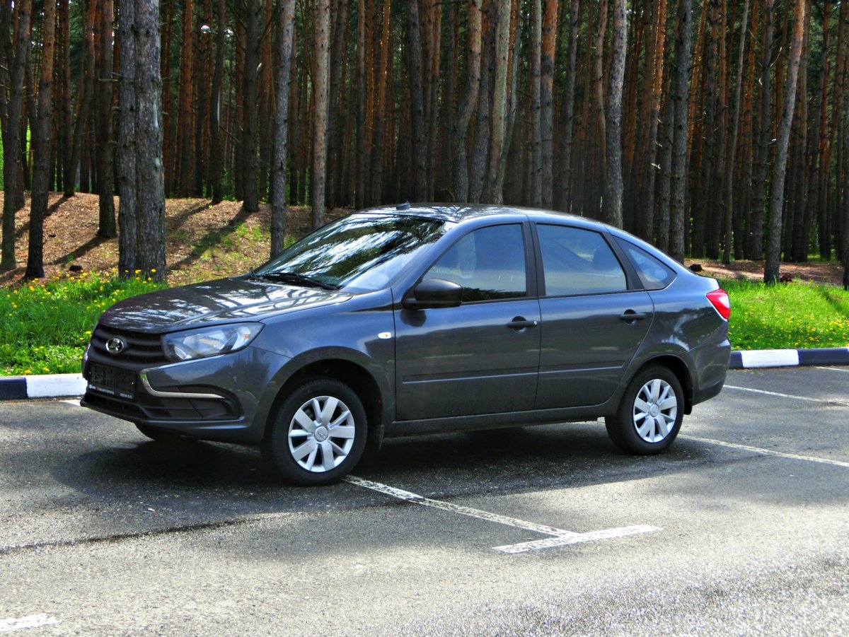 Lada Granta Liftback