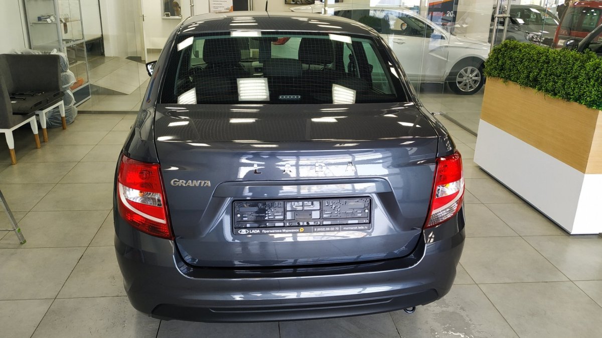 Лада Гранта седан Борнео 2020