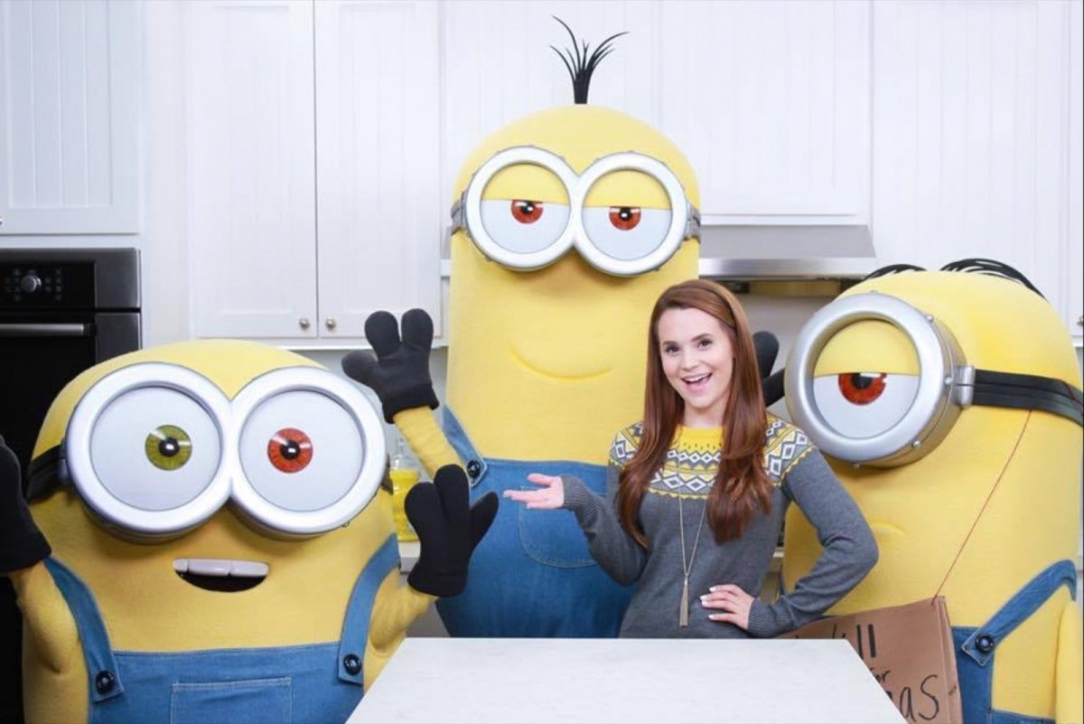 Фон в стиле миньонов