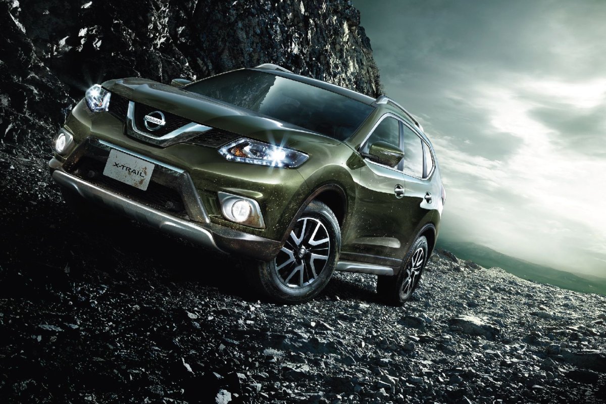 Nissan x-Trail Hybrid 2015