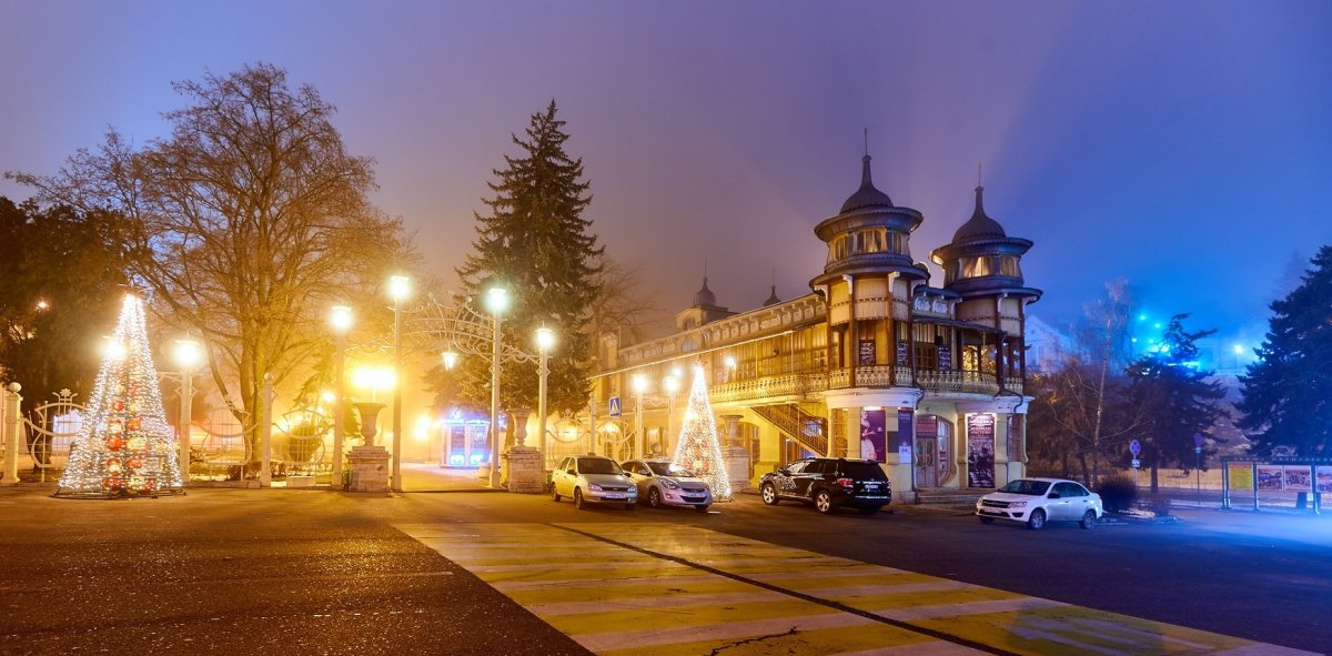 Пятигорск ночной парк