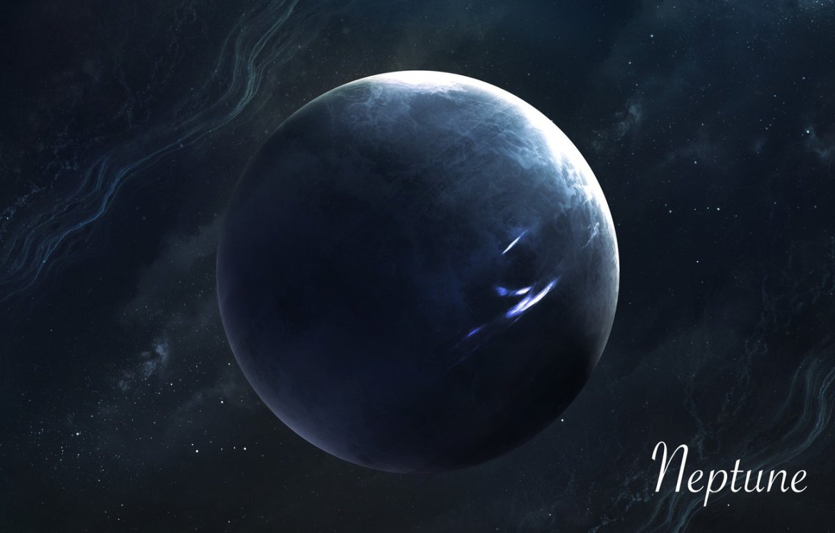 Планета Нептун в космосе
