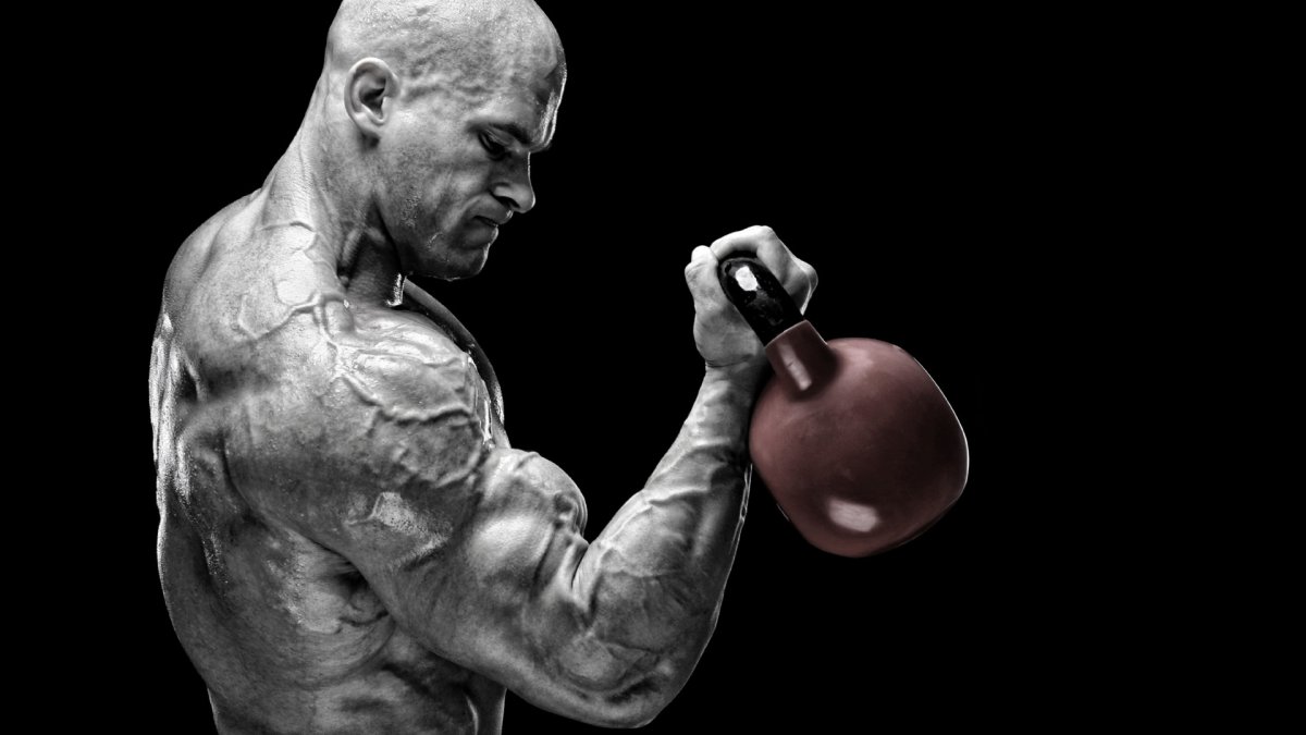 Атлет с гирей