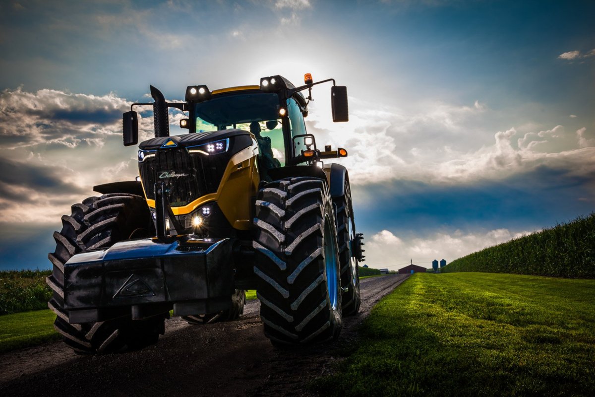 Гусеничные трактора AGCO