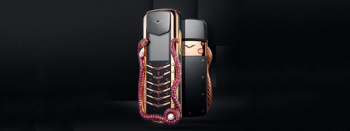 Vertu Signature Cobra Limited Edition