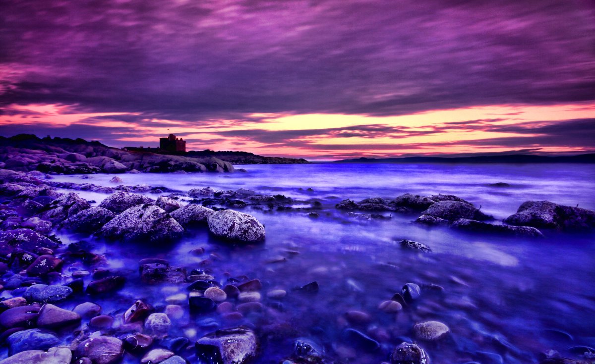 Пейзаж в фиолетовых тонах