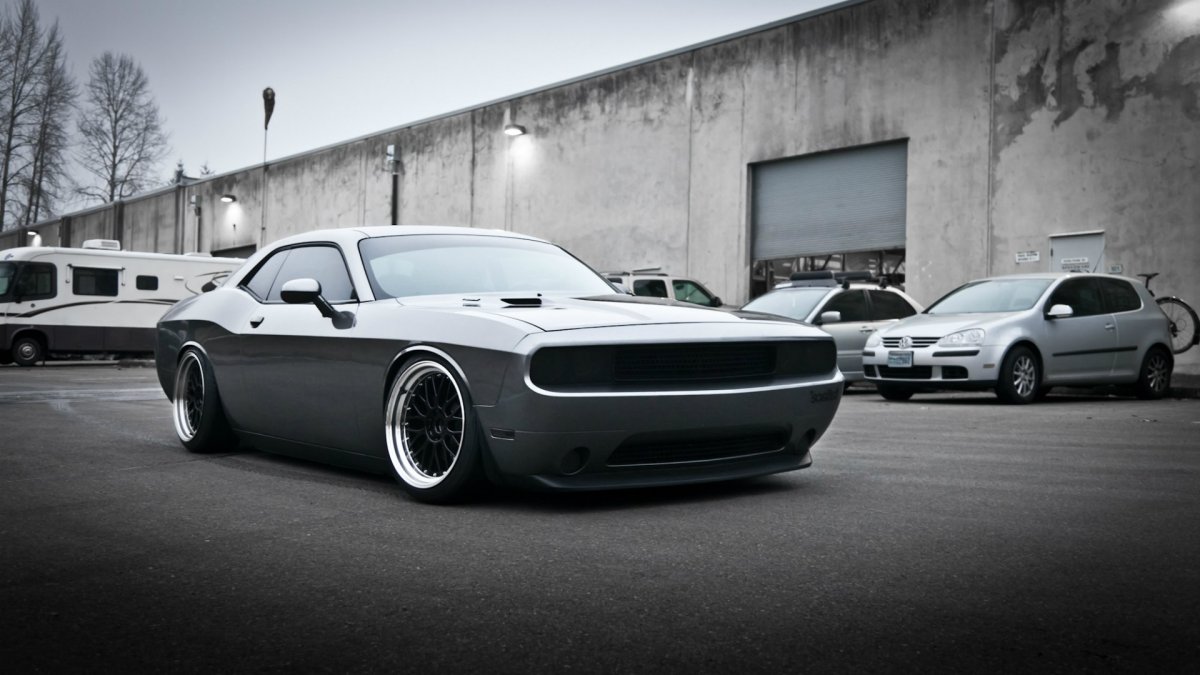 Dodge Challenger 2k