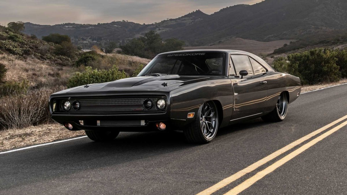 Dodge Charger Restomod