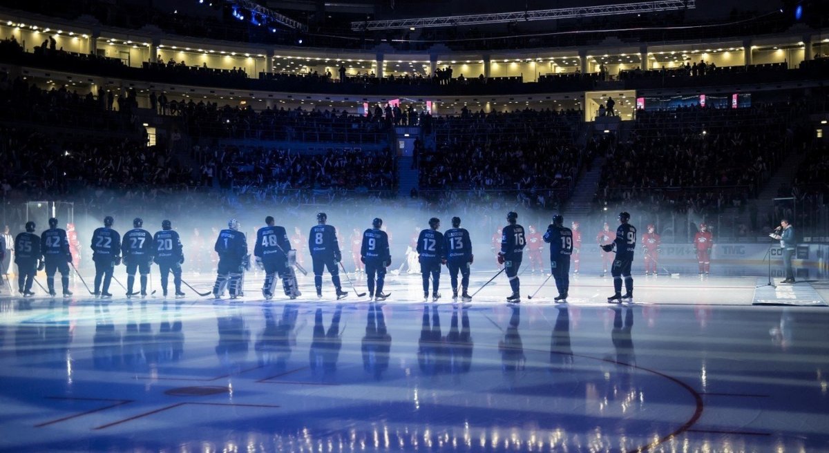 Хоккей трибуны