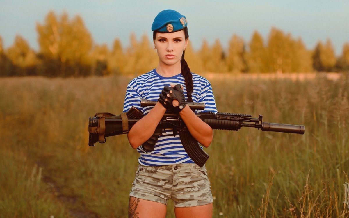 Мужчина в военной форме