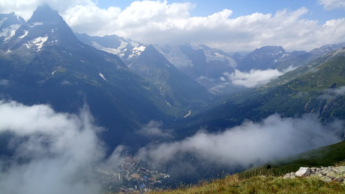 Кавказские горы Эльбрус