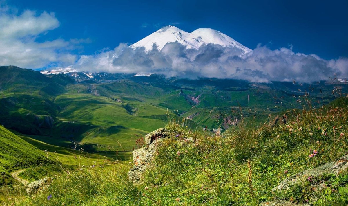 Вид с горы Эльбрус