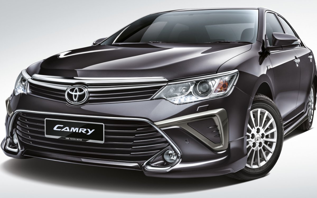 Тойота Камри 2018