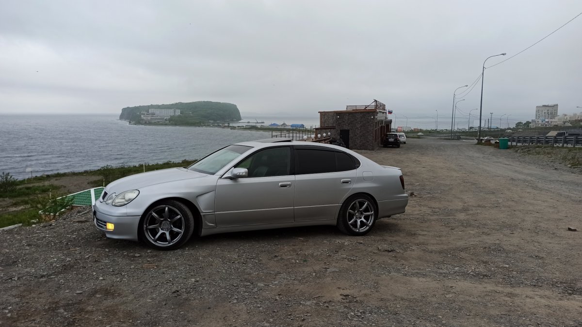 Toyota Crown Majesta s170 JDM
