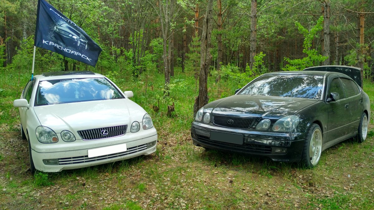 Lexus GS stance 1920x1080