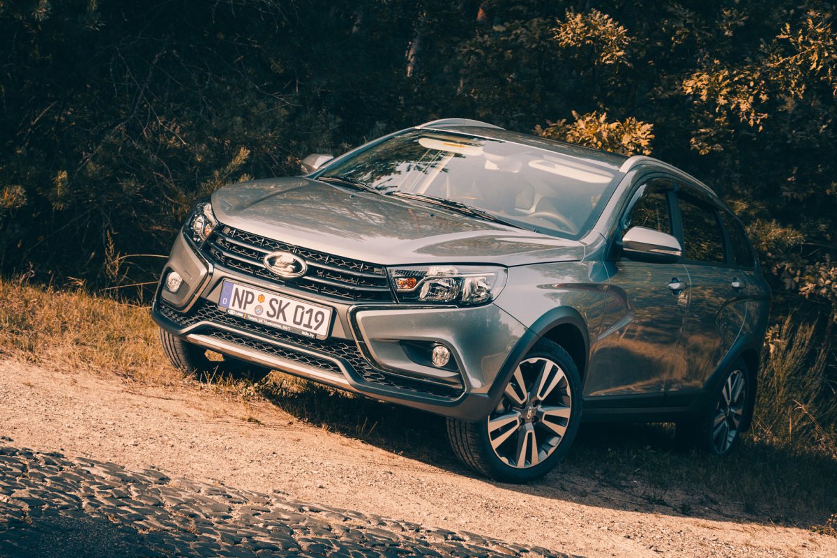 Lada Vesta SW Cross