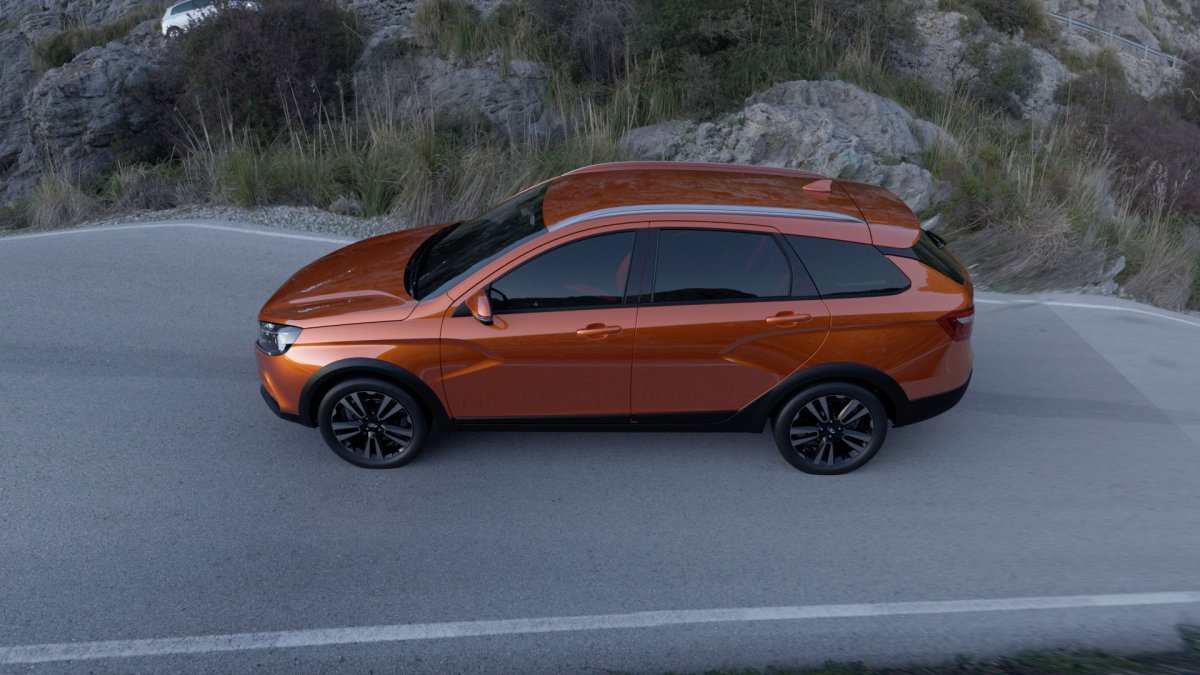 Lada Vesta Cross черная