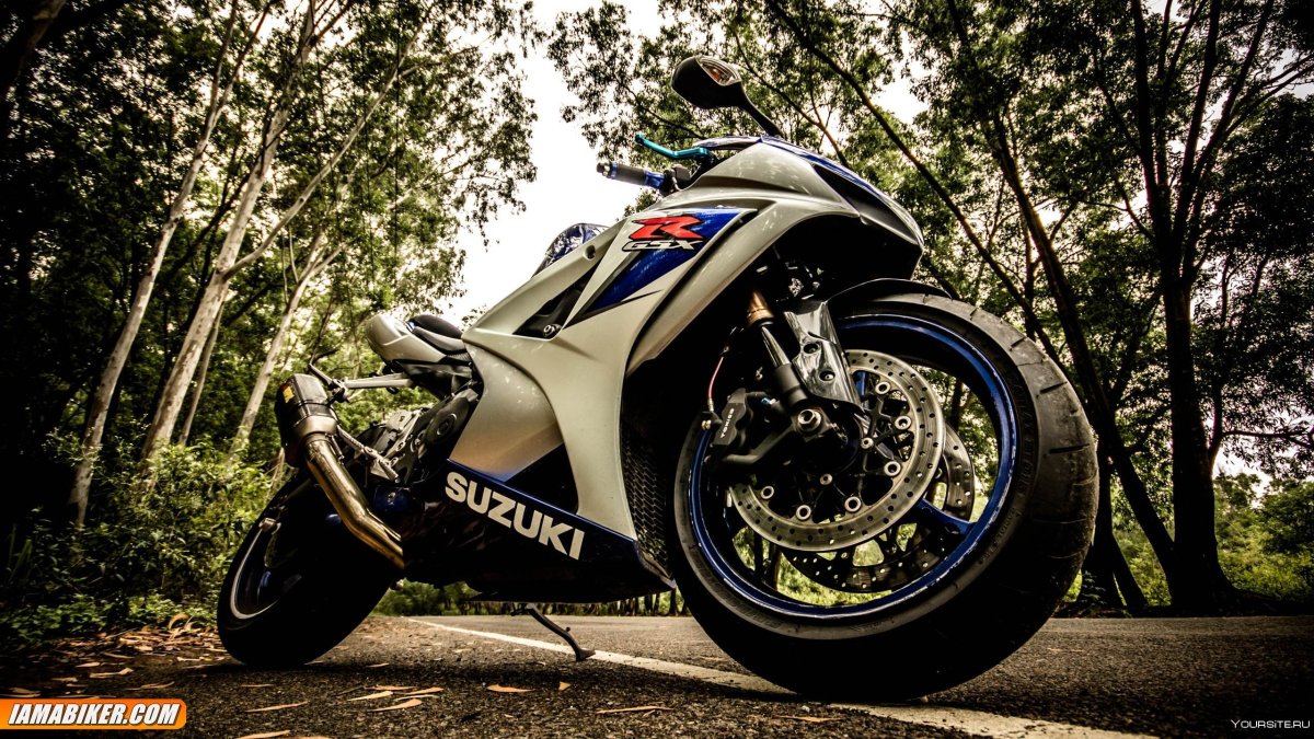 Suzuki GSX R 600 обои