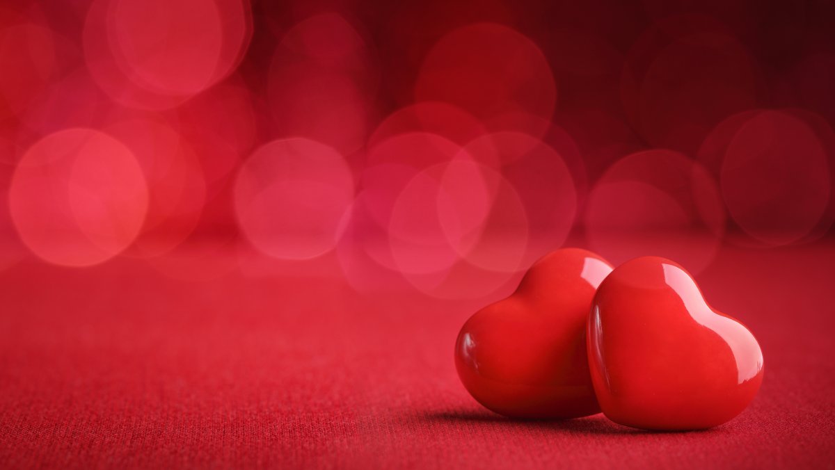 Сердечко на черном фоне