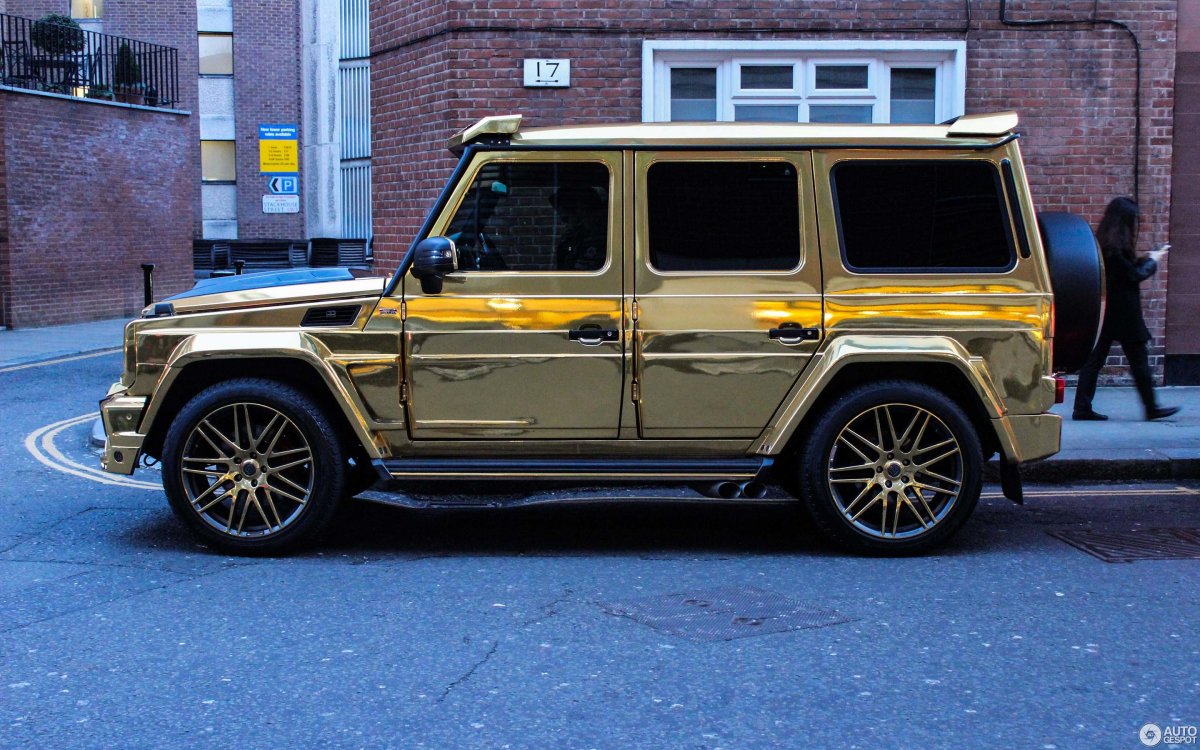 G63 AMG Brabus золотой
