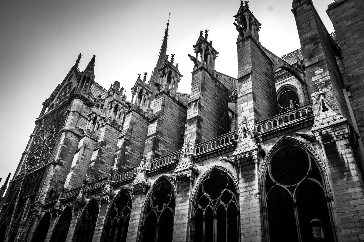 Готическая архитектура собор Парижской Богоматери