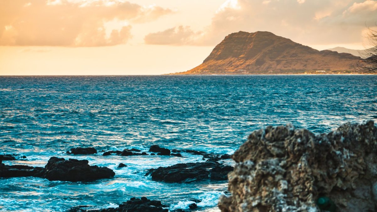 Обои на телефон море