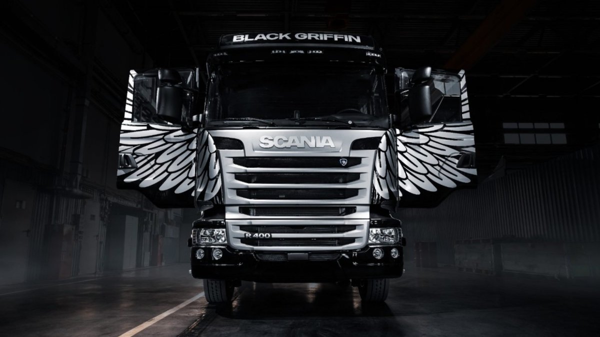 Тягачи Scania r400 Black Griffin