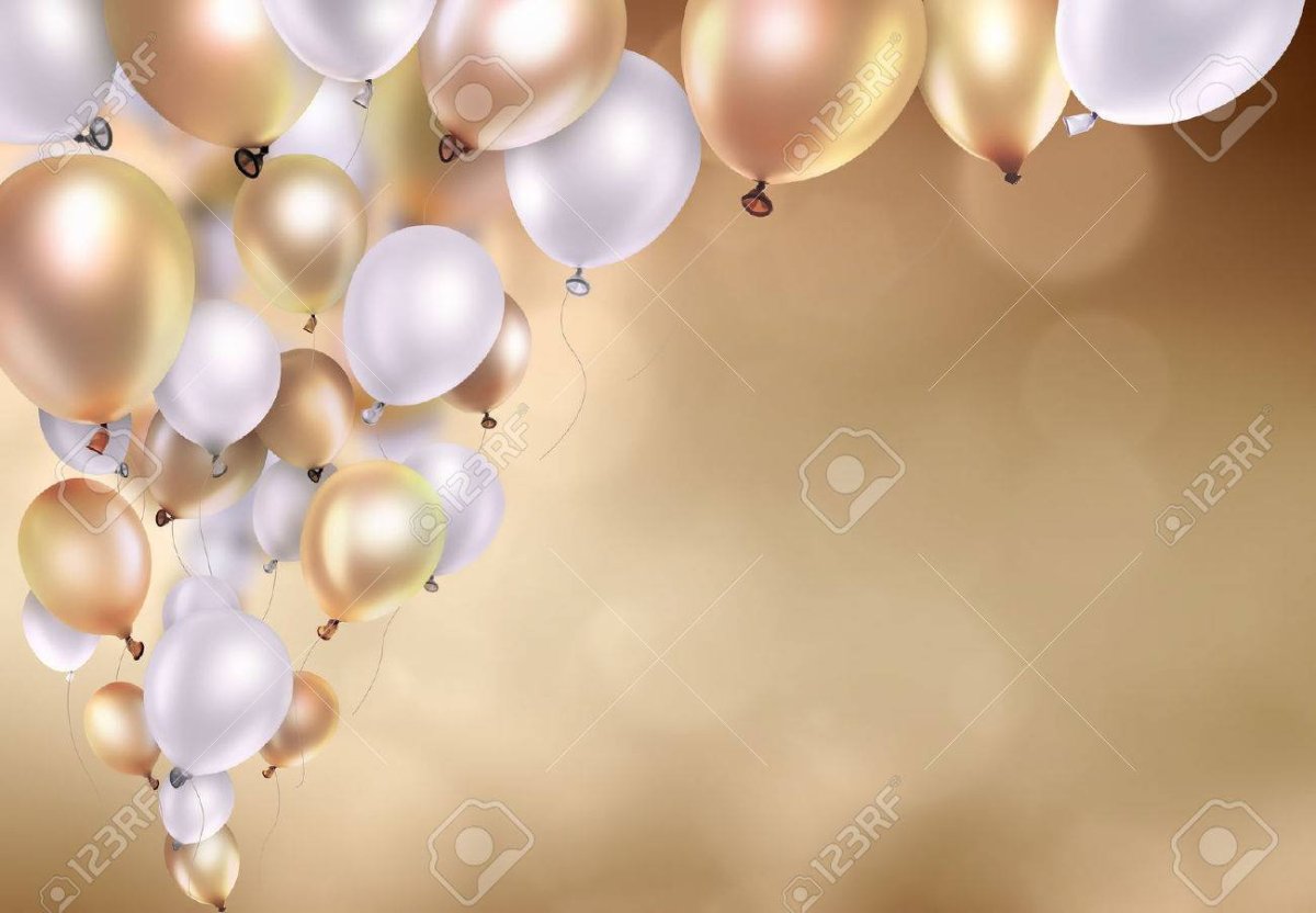 Праздничный фон с золотыми шарами