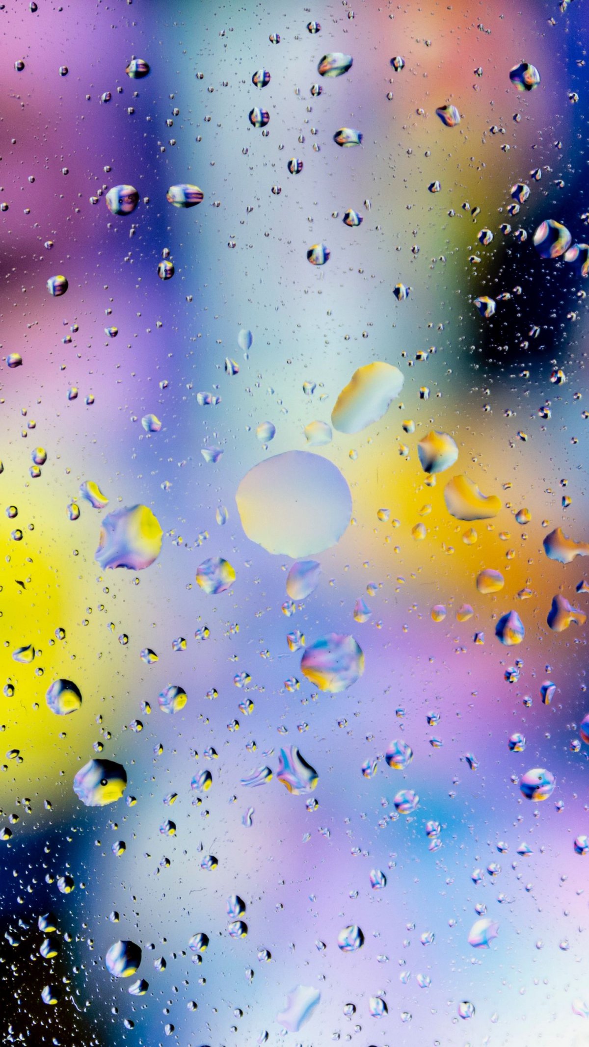 Красочные обои на телефон