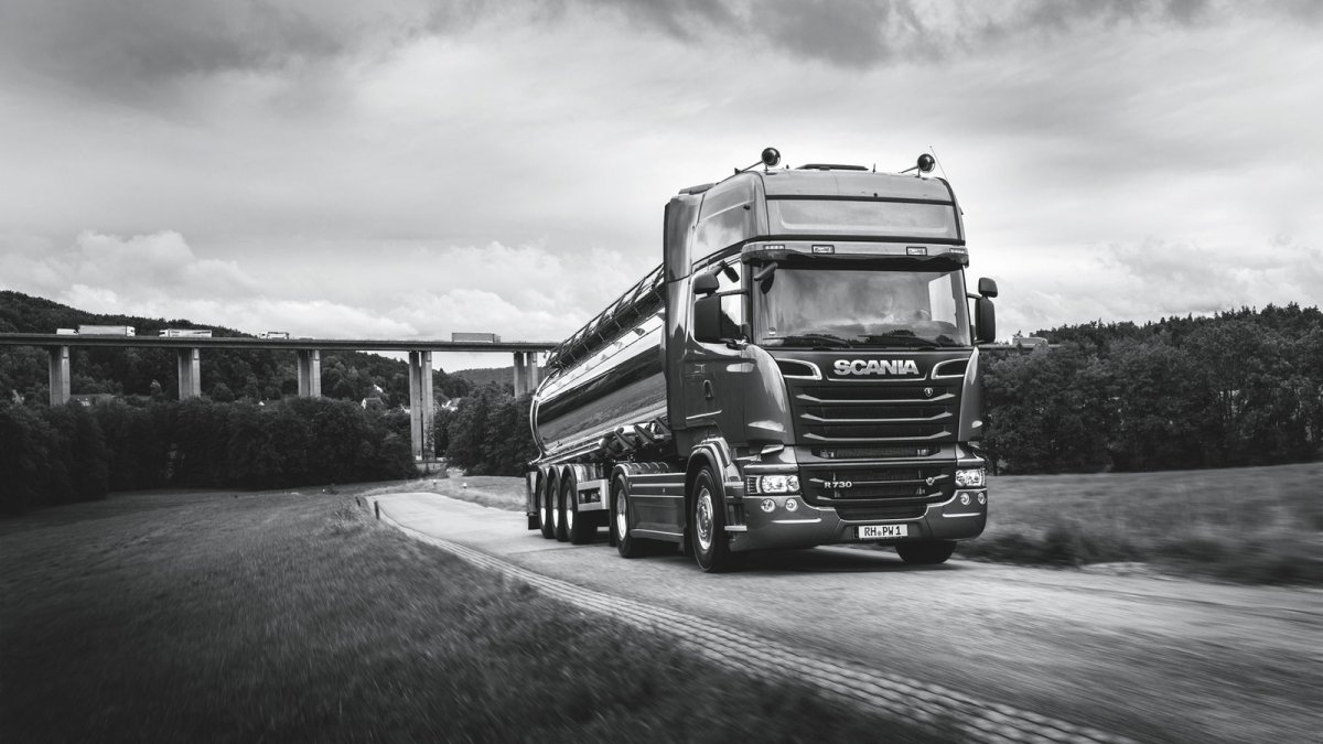 Фура гравировка