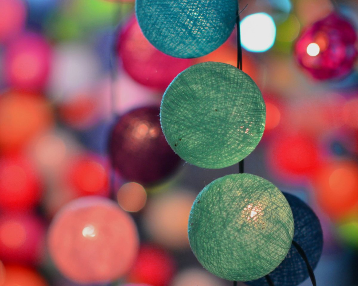 Обои на самсунг искусство шарики