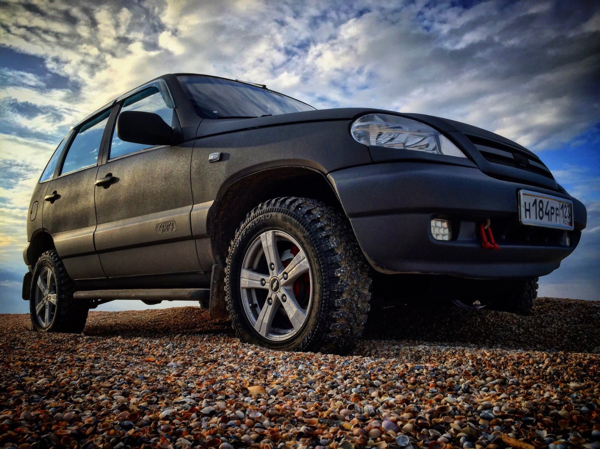 Шевроле Нива бронзовый век 262