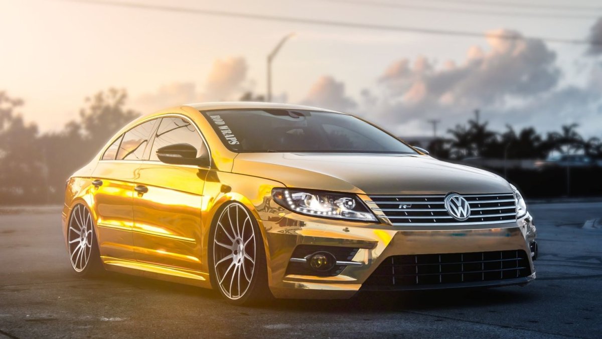 Пассат СС золотой