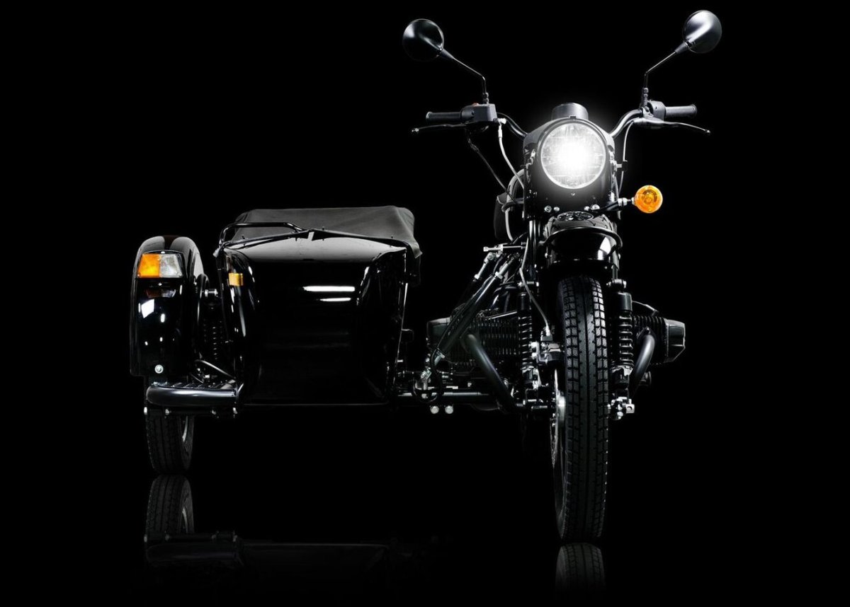 Мотоцикл Урал Дарт Вейдер