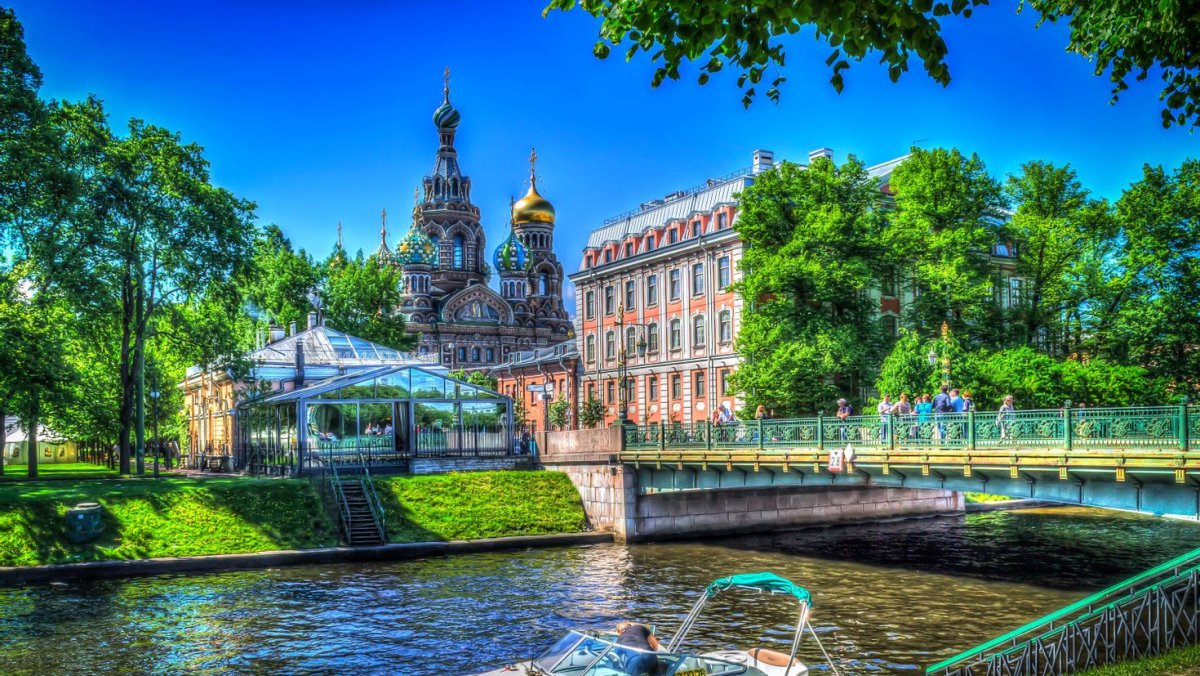 Летний сад в Санкт-Петербурге