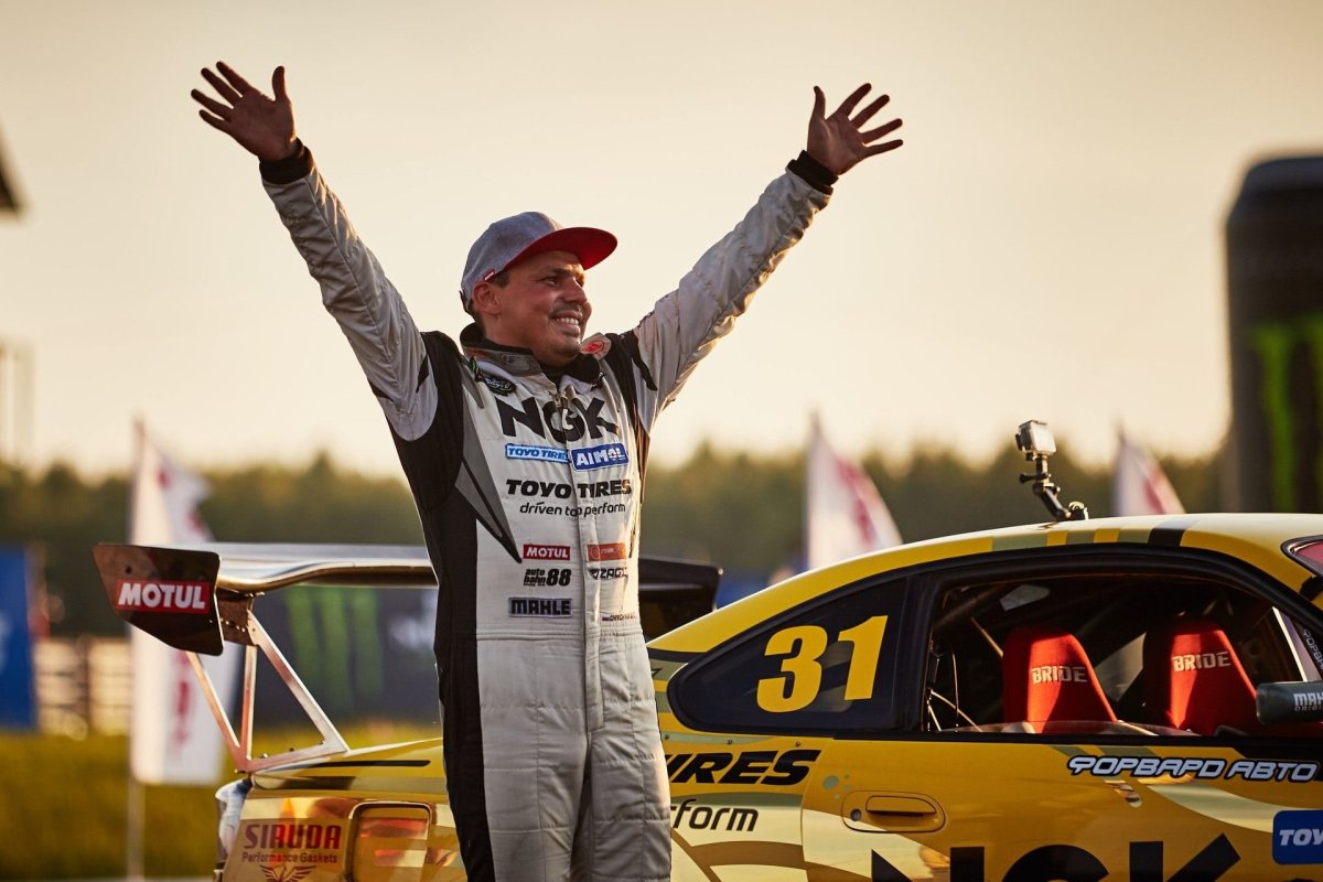 Гоча обои на телефон