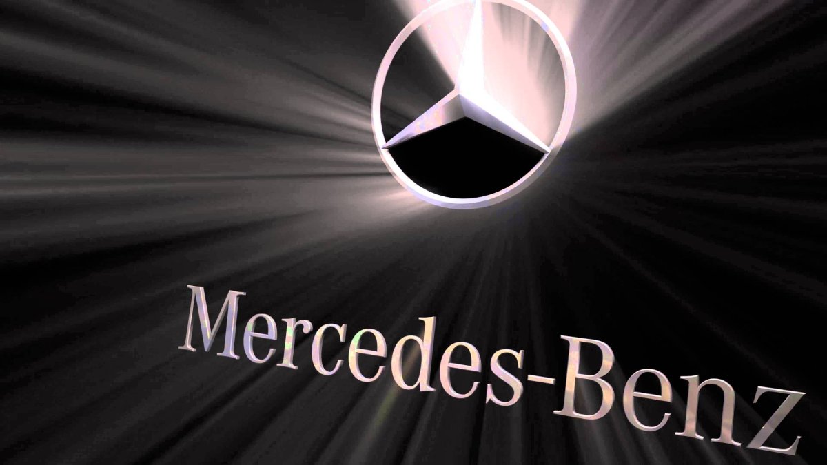 Знак Mercedes Benz