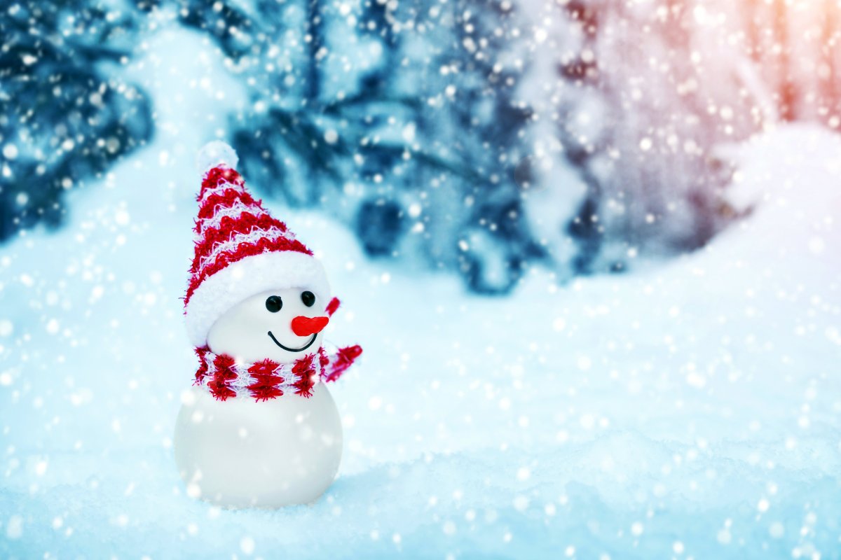 Заставка на рабочий стол Снеговик