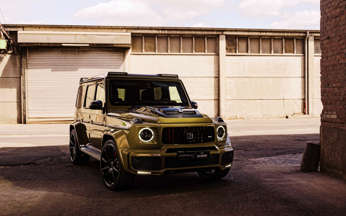 Mercedes Benz g63 Brabus