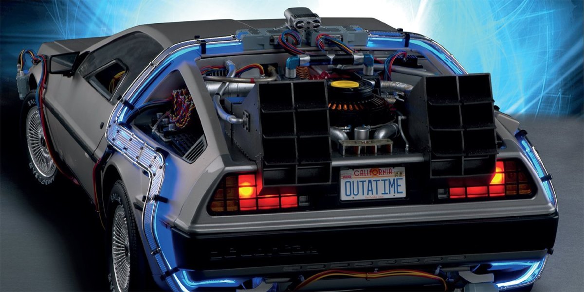 Делориан назад в будущее 1