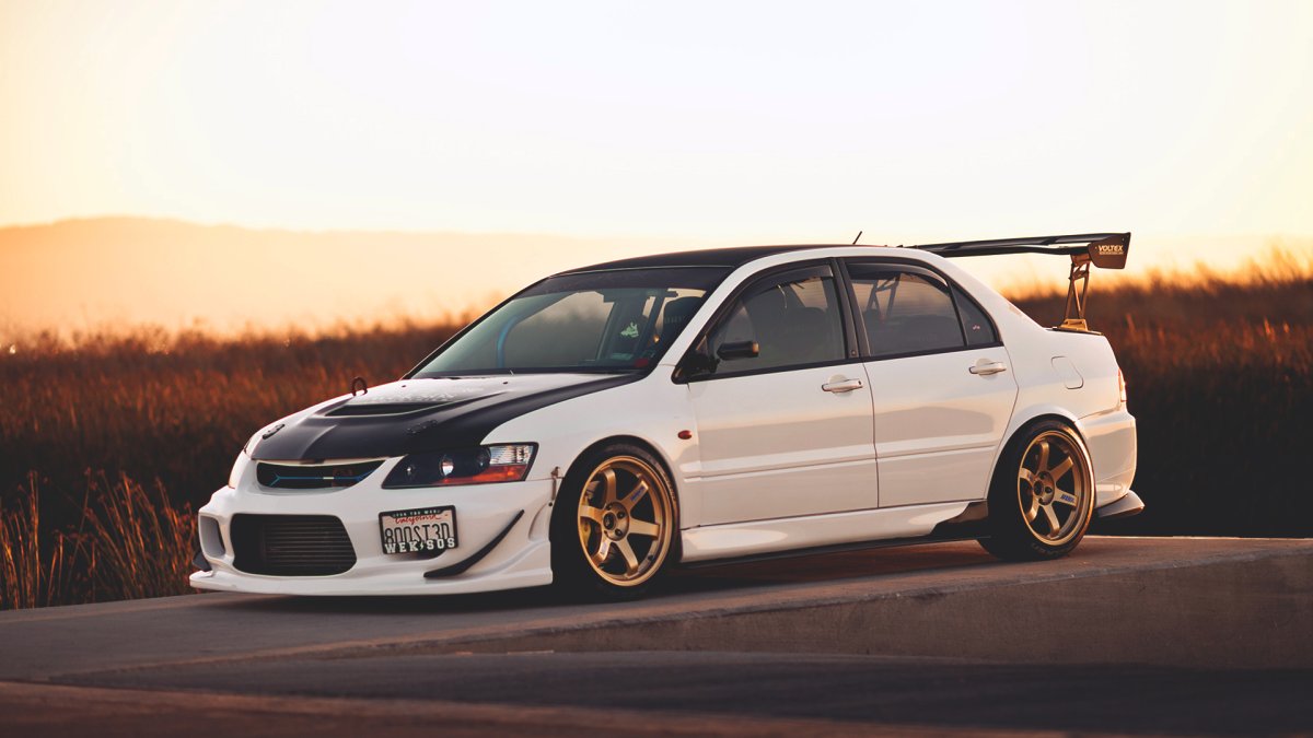 Mitsubishi Lancer Evolution x 9
