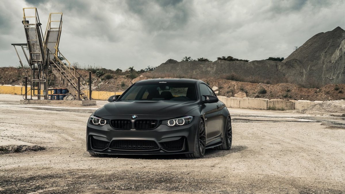 BMW m4 Ткача