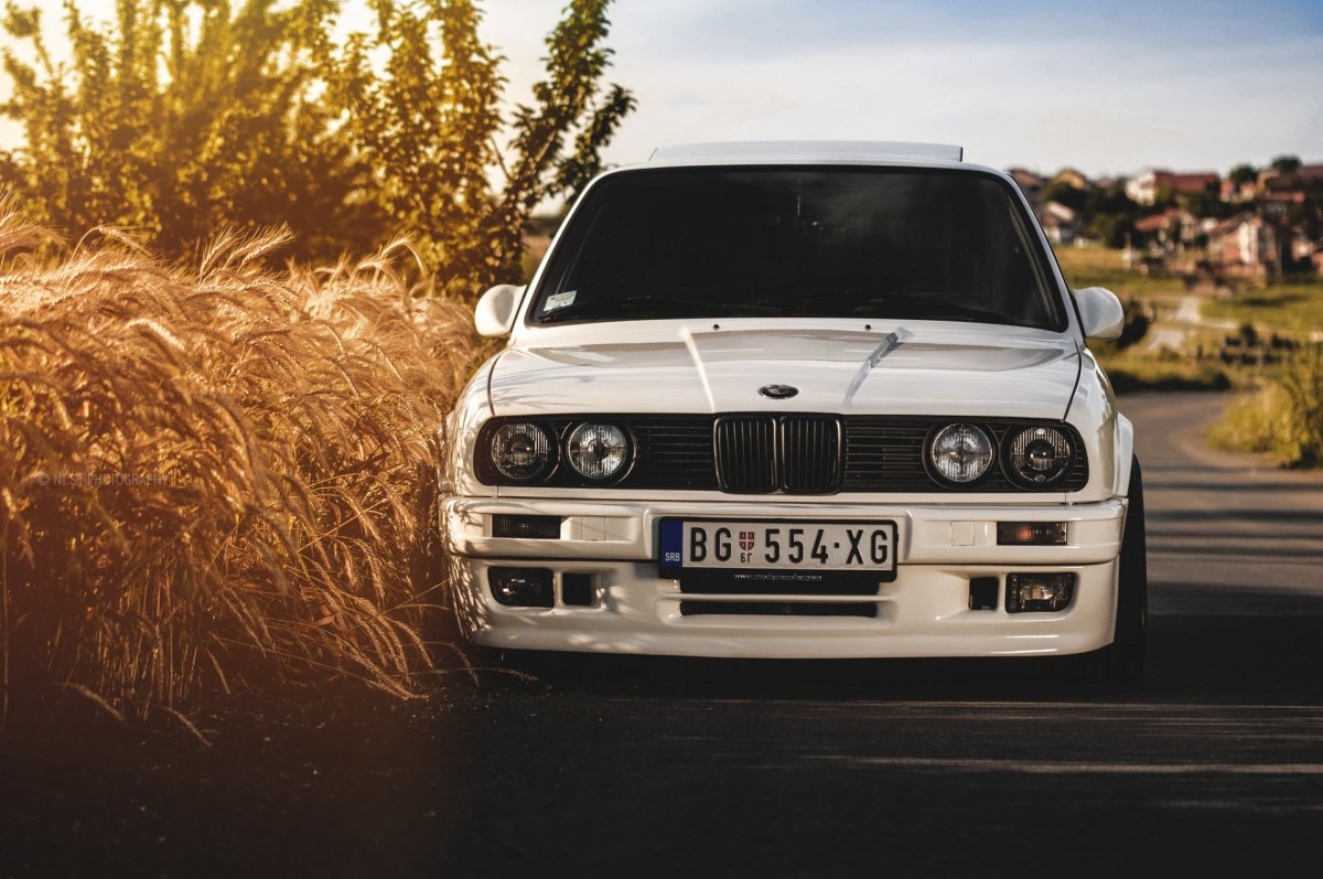 BMW e30