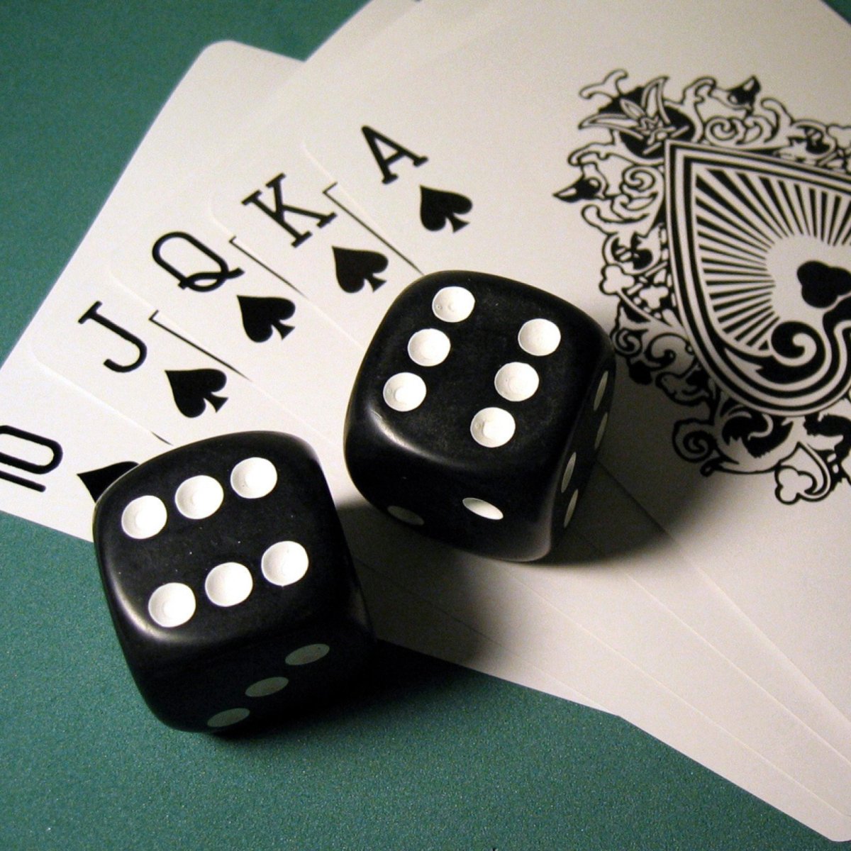 Игральные кубики