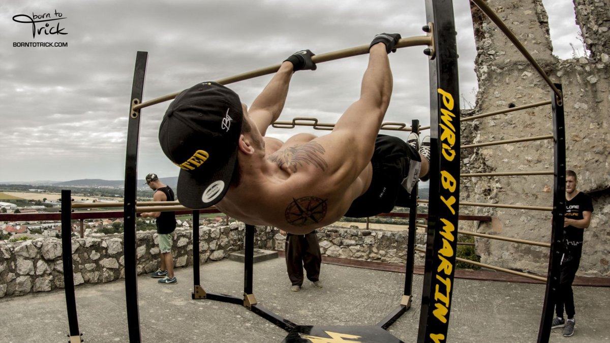 Аарон воркаут