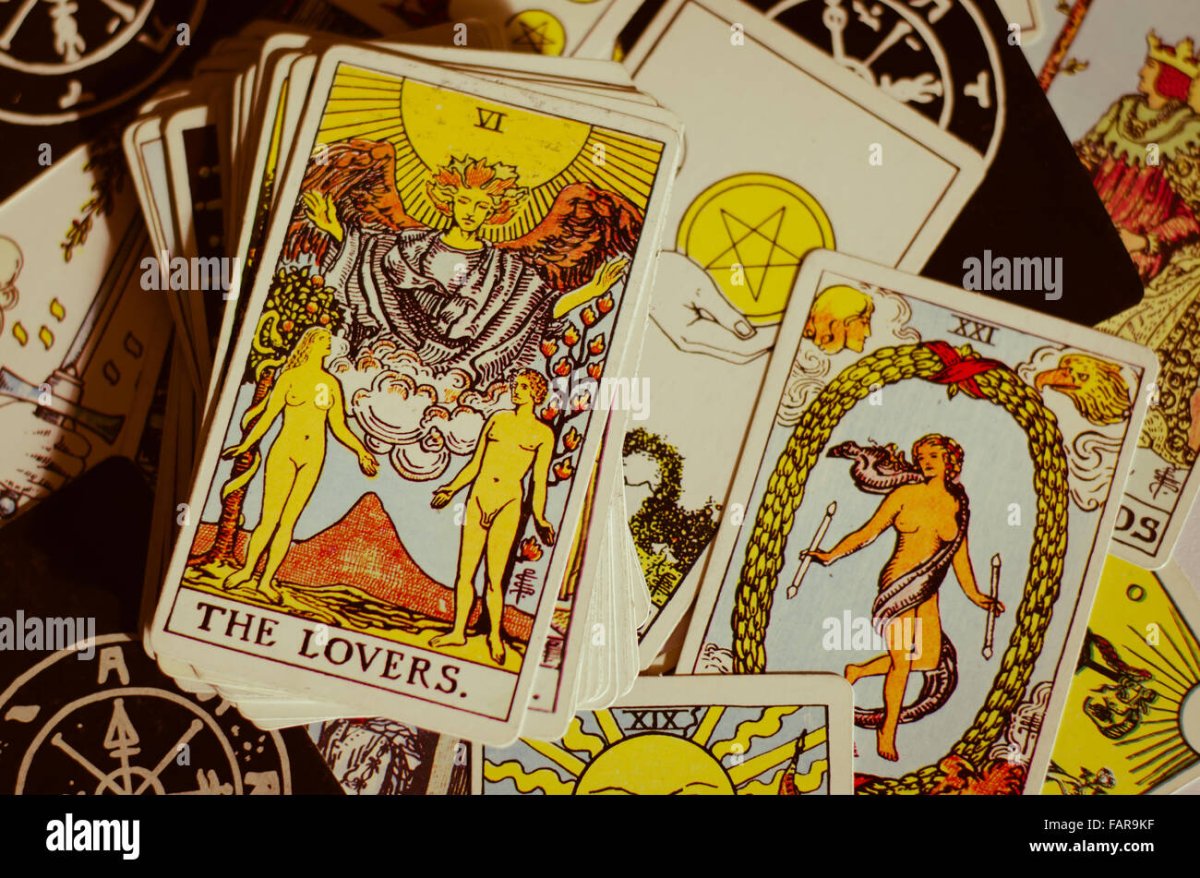 Колесо фортуны Light Seers Tarot