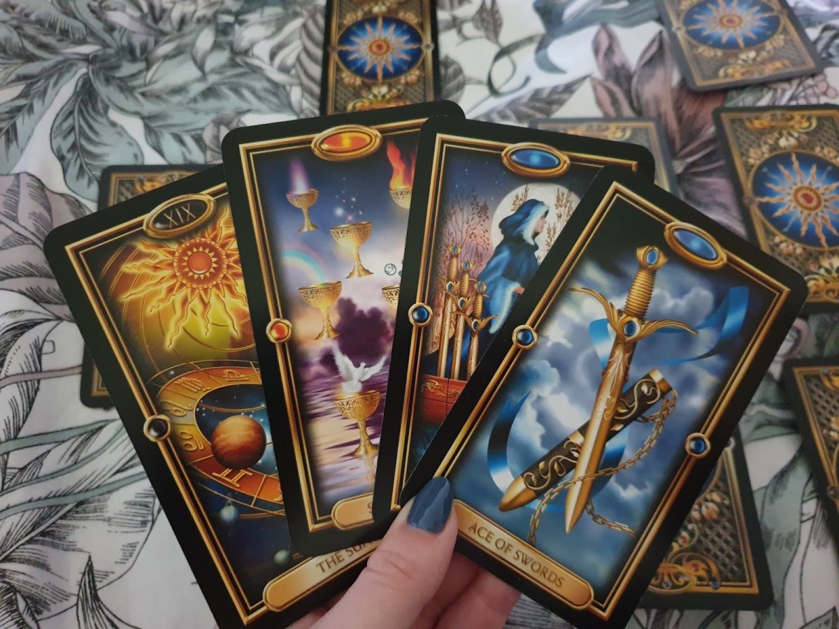 Карта Таро солнце Кроули