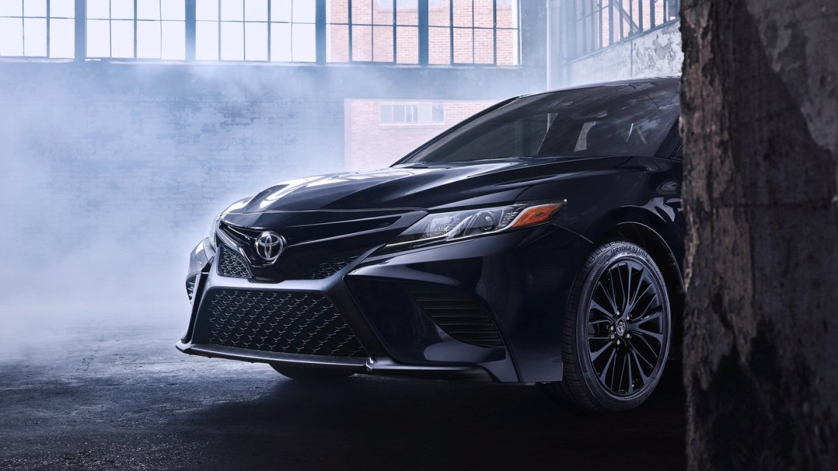 Toyota Camry 2018 TRD